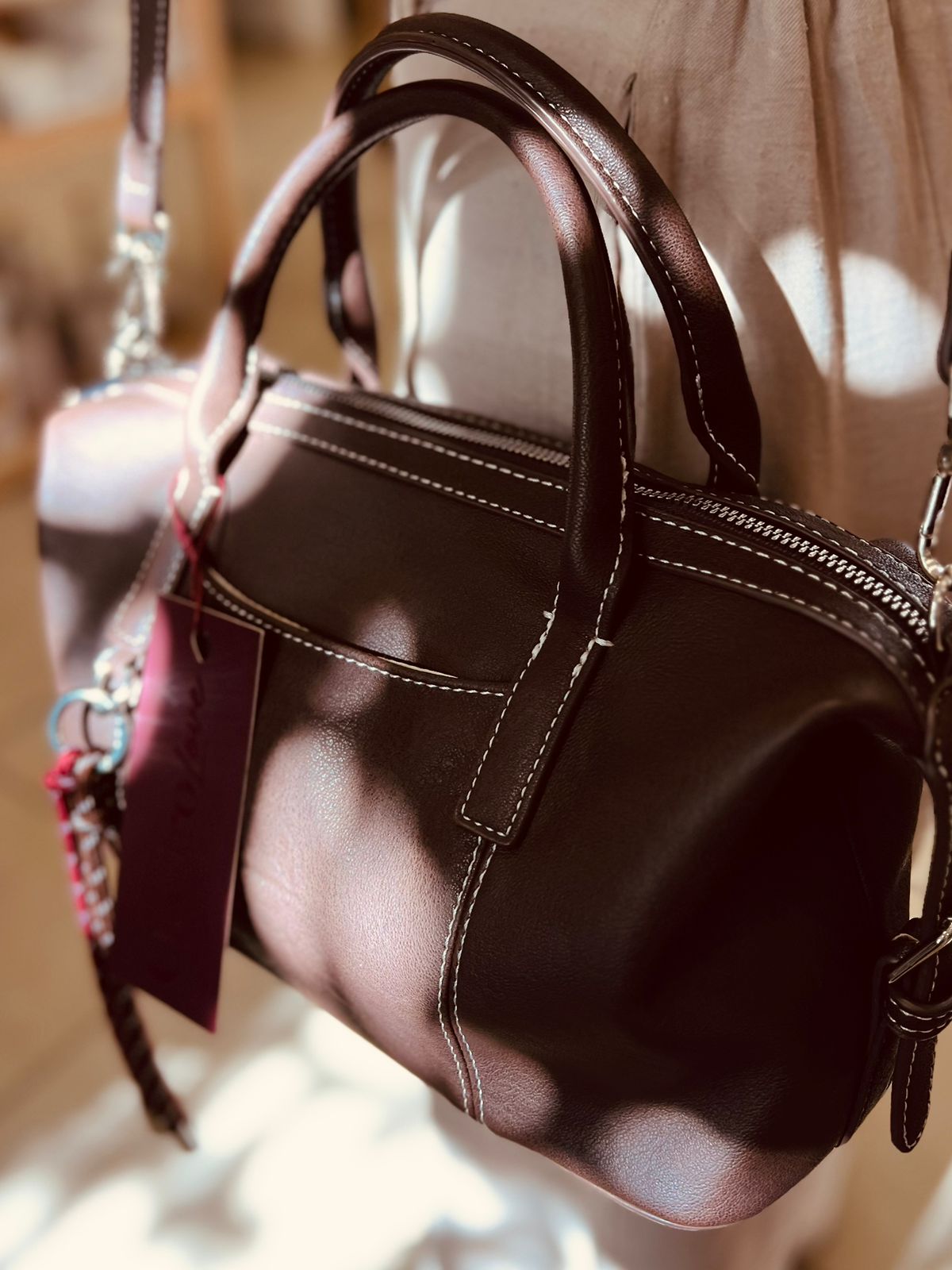 CARTERA NOVENTERA LAS OREIRO