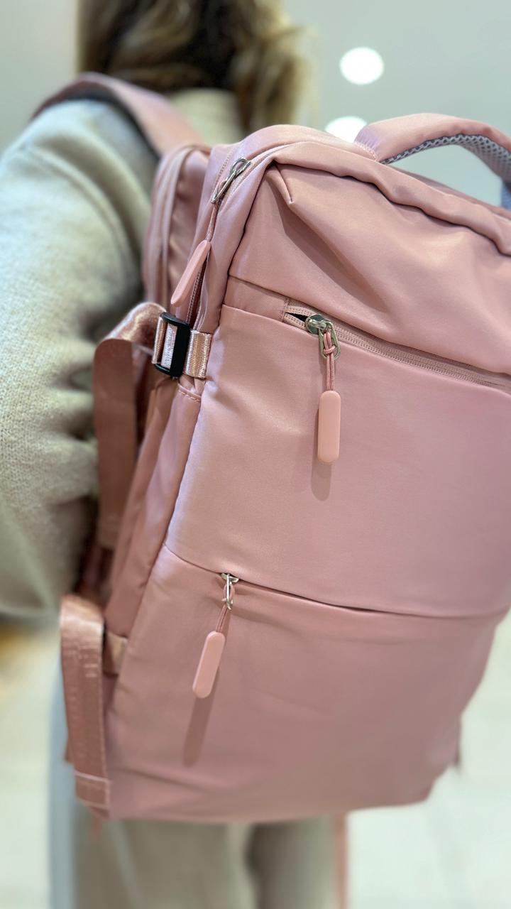 MOCHILA DE VIAJE TIPO CARRY ON