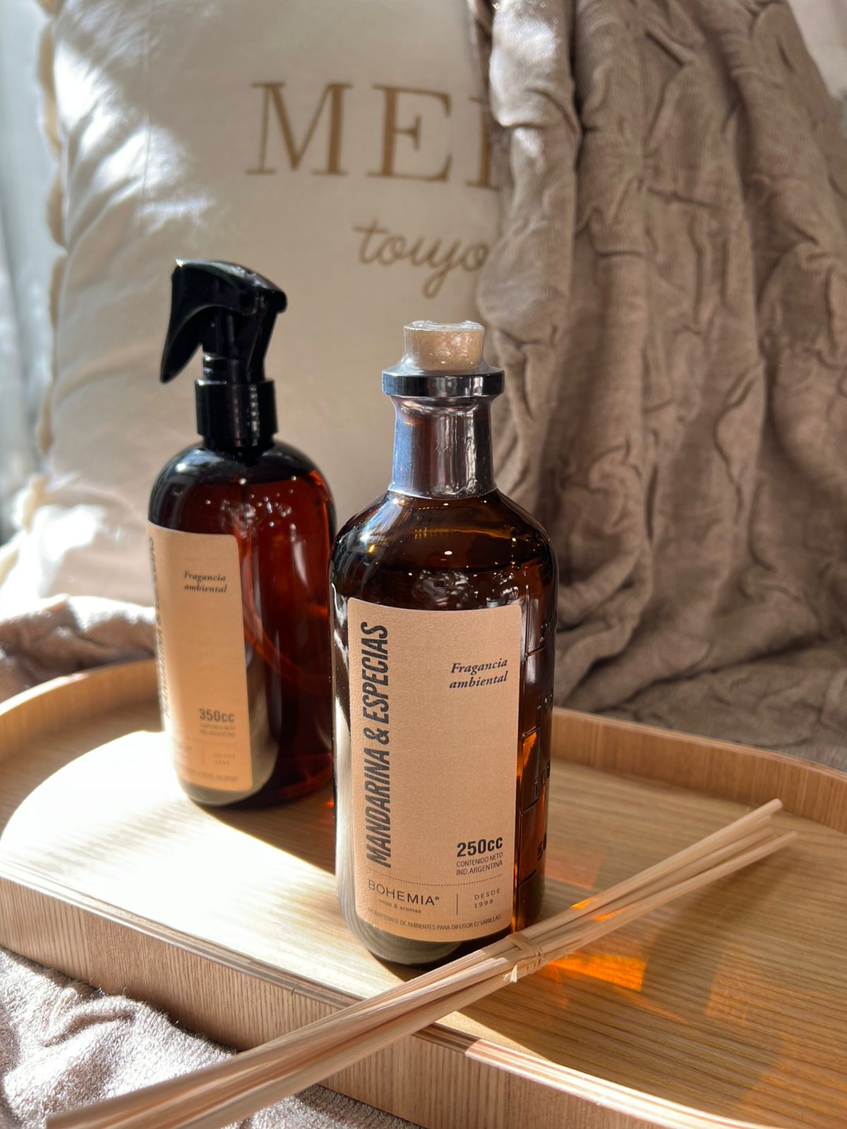 AROMATIZANTE AMBIENTAL Y TEXTIL 350CC BOHEMIA MANDARINA Y ESPECIAS