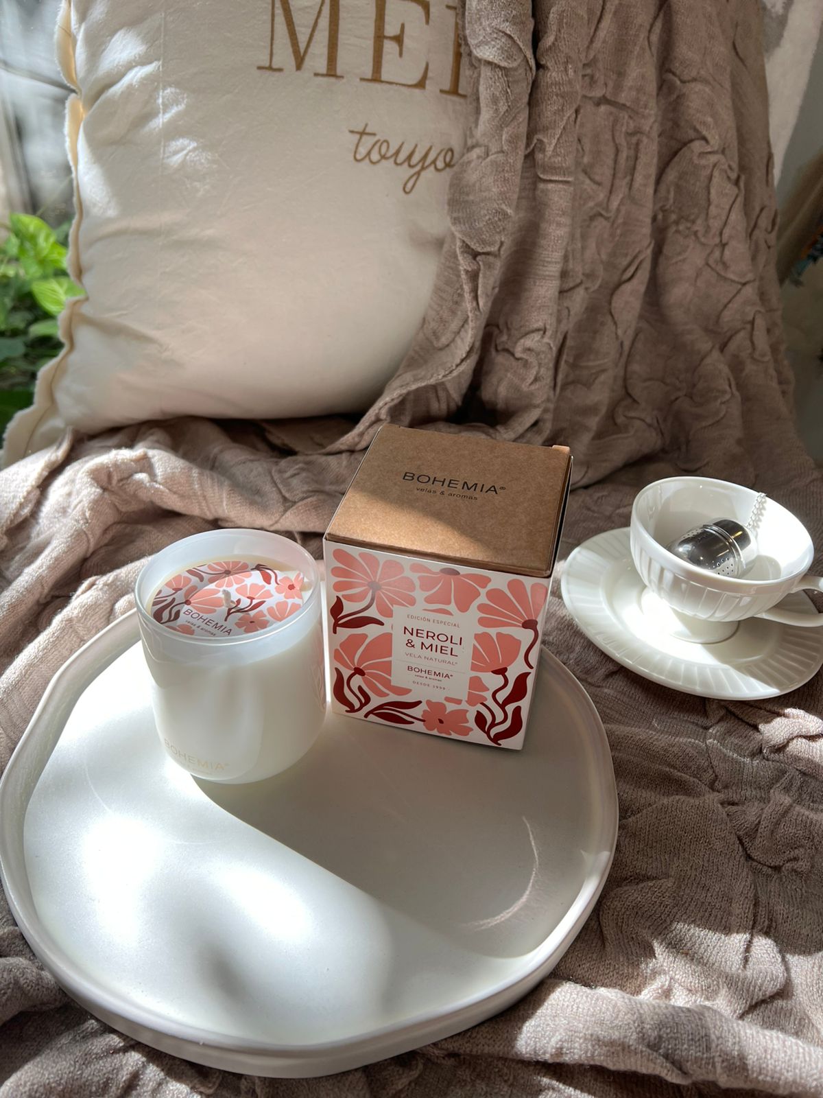 VELA NATURAL BOHEMIA NEROLI Y MIEL