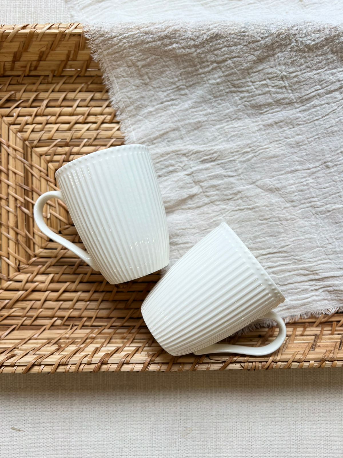 MUGS LINES 300ML MISHKA