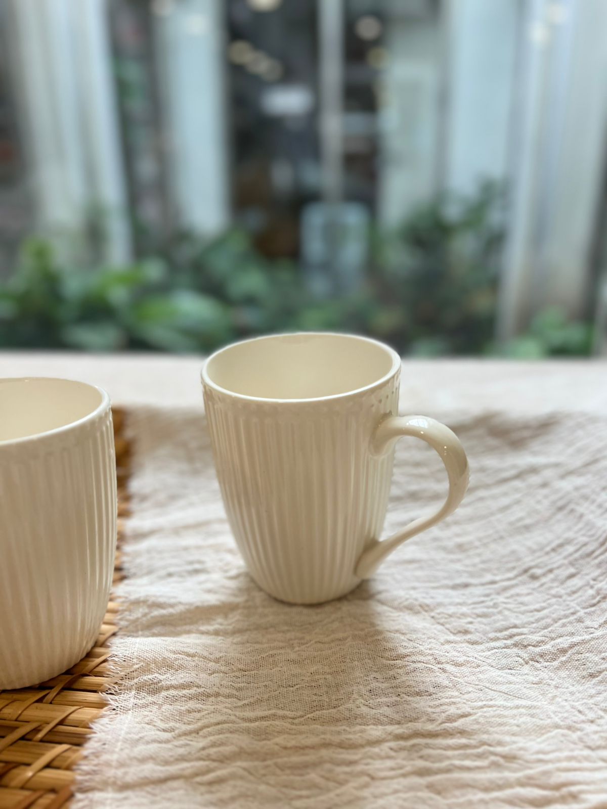 MUGS LINES 300ML MISHKA