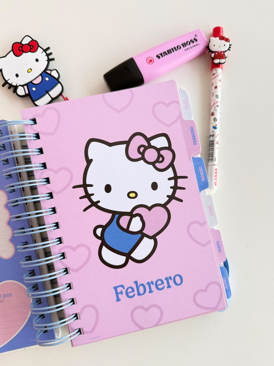 AGENDA 2027 HELLO KITTY MOOVING