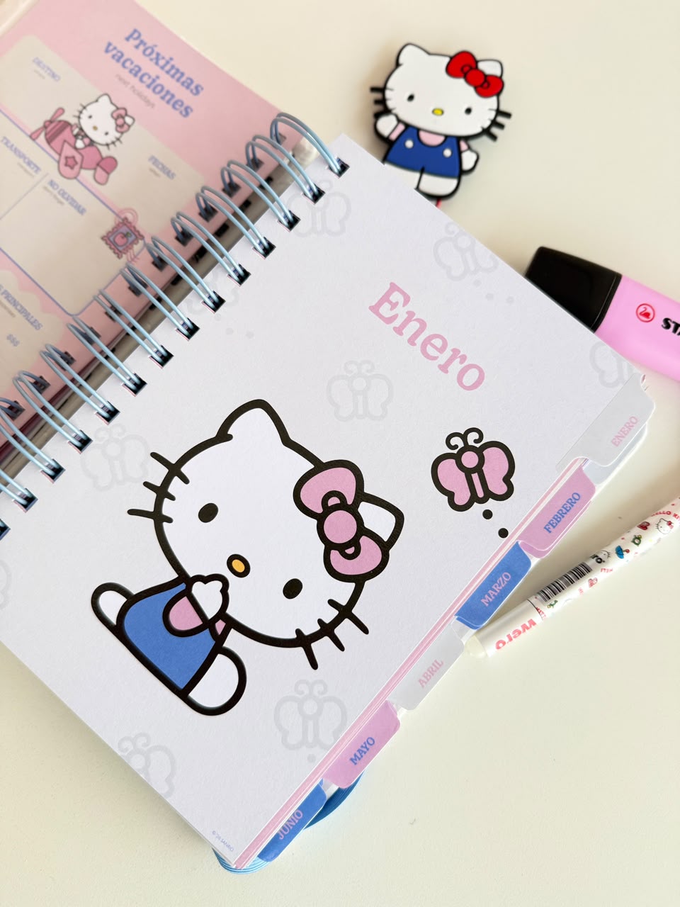AGENDA 2027 HELLO KITTY MOOVING