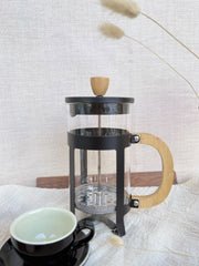 CAFETERA CON EMBOLO NEGRO MISHKA