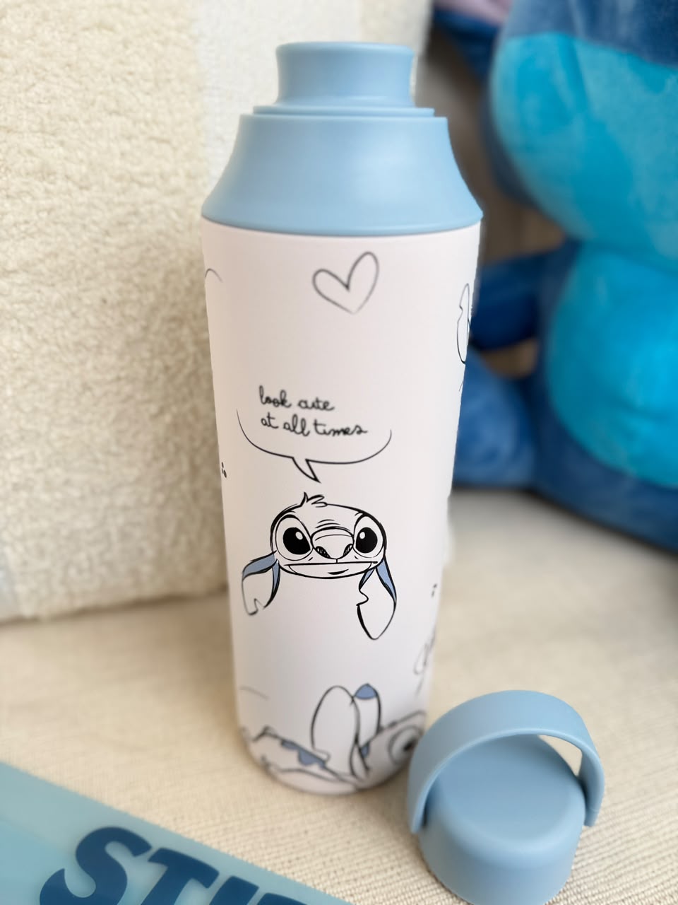 BOTELLA TERMICA STITCH MOOD DISNEY VASSA 600ml